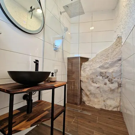 Roko Tragurion Villa Trogir