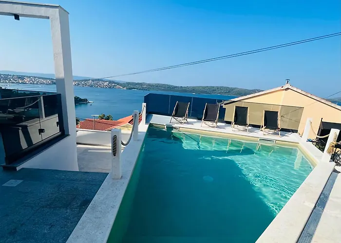 Roko Tragurion Villa