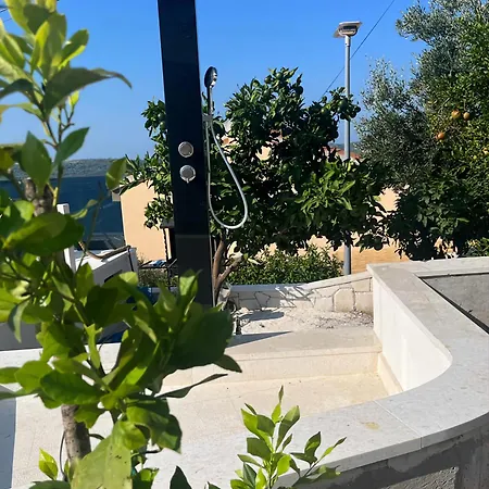 Roko Tragurion Villa