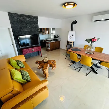 Roko Tragurion Villa *