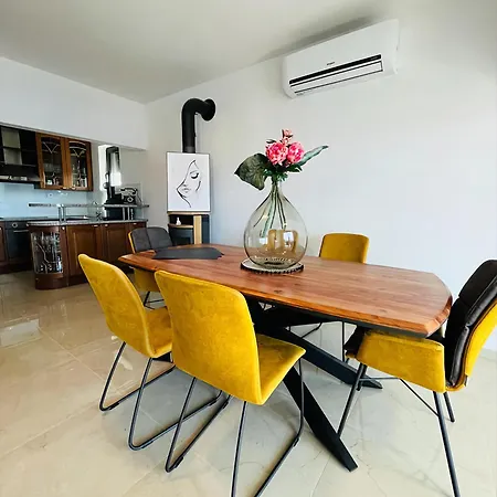 Вилла Roko Tragurion *