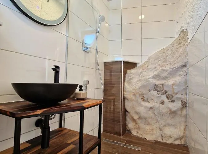 Roko Tragurion Willa Trogir